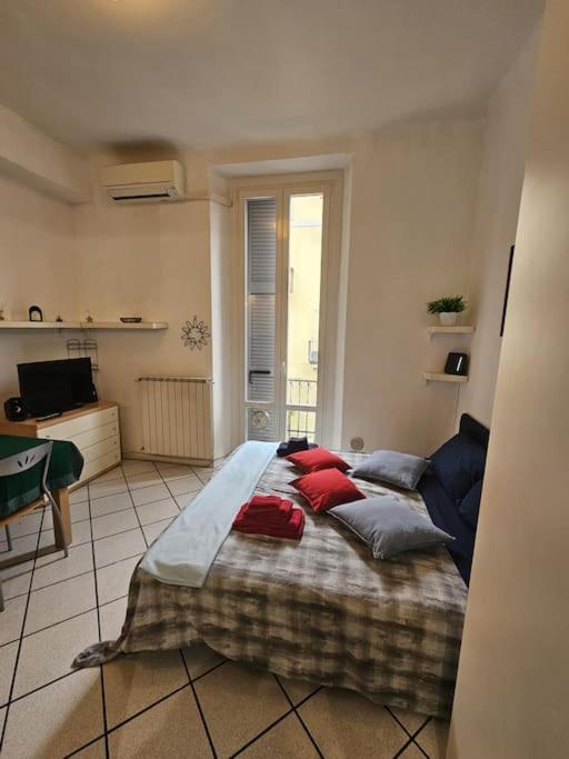 Porta Romana District Studio Милан Экстерьер фото